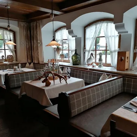 Hotell Kirchenwirt Reith im Alpbachtal