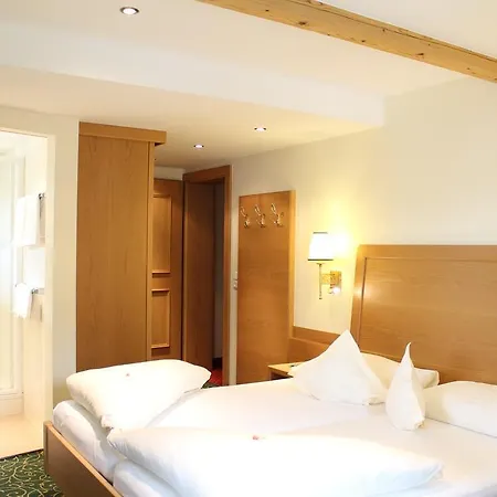 Hotel Kirchenwirt Reith im Alpbachtal