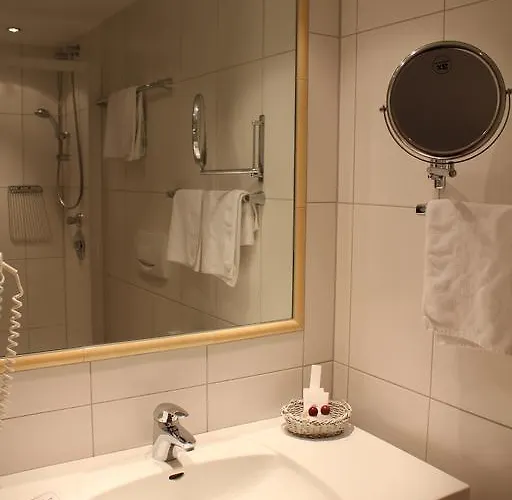 Otel Kirchenwirt Reith im Alpbachtal